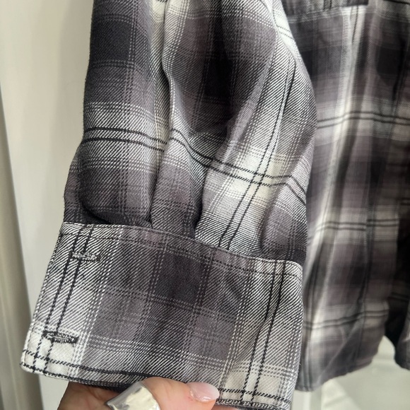 Plaid Button Up! - Picture 2 of 5